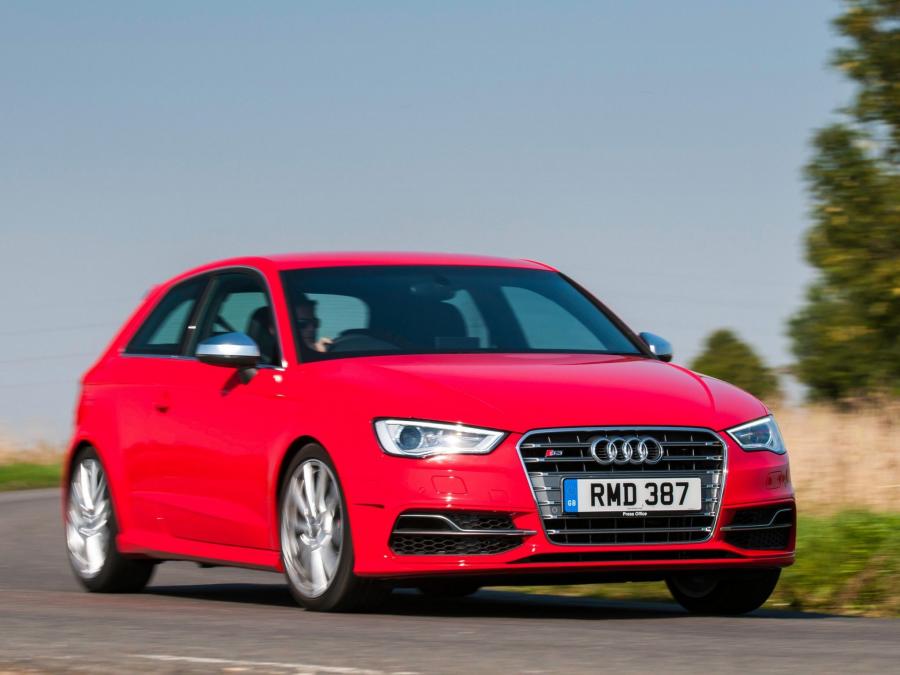  Audi S3 (8V) 2013 года  (UK) (фото 1 из 21)